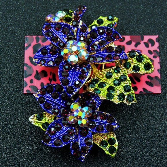 Stunning Purple Rhinestone FLOWER Corsage Brooch - Picture 7 of 8